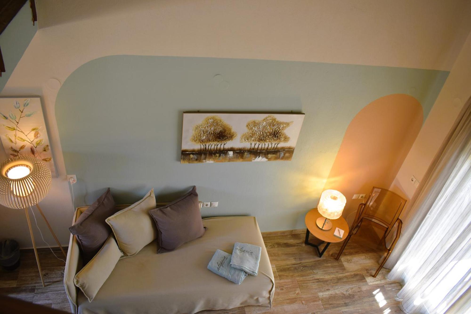 Alegria Suites Nikiti (Sithonia) Exterior foto