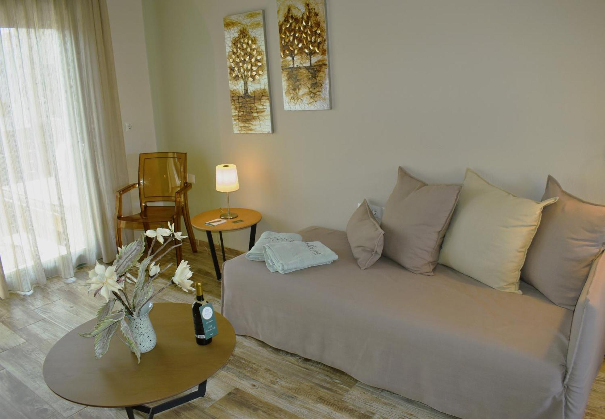 Alegria Suites Nikiti (Sithonia) Exterior foto