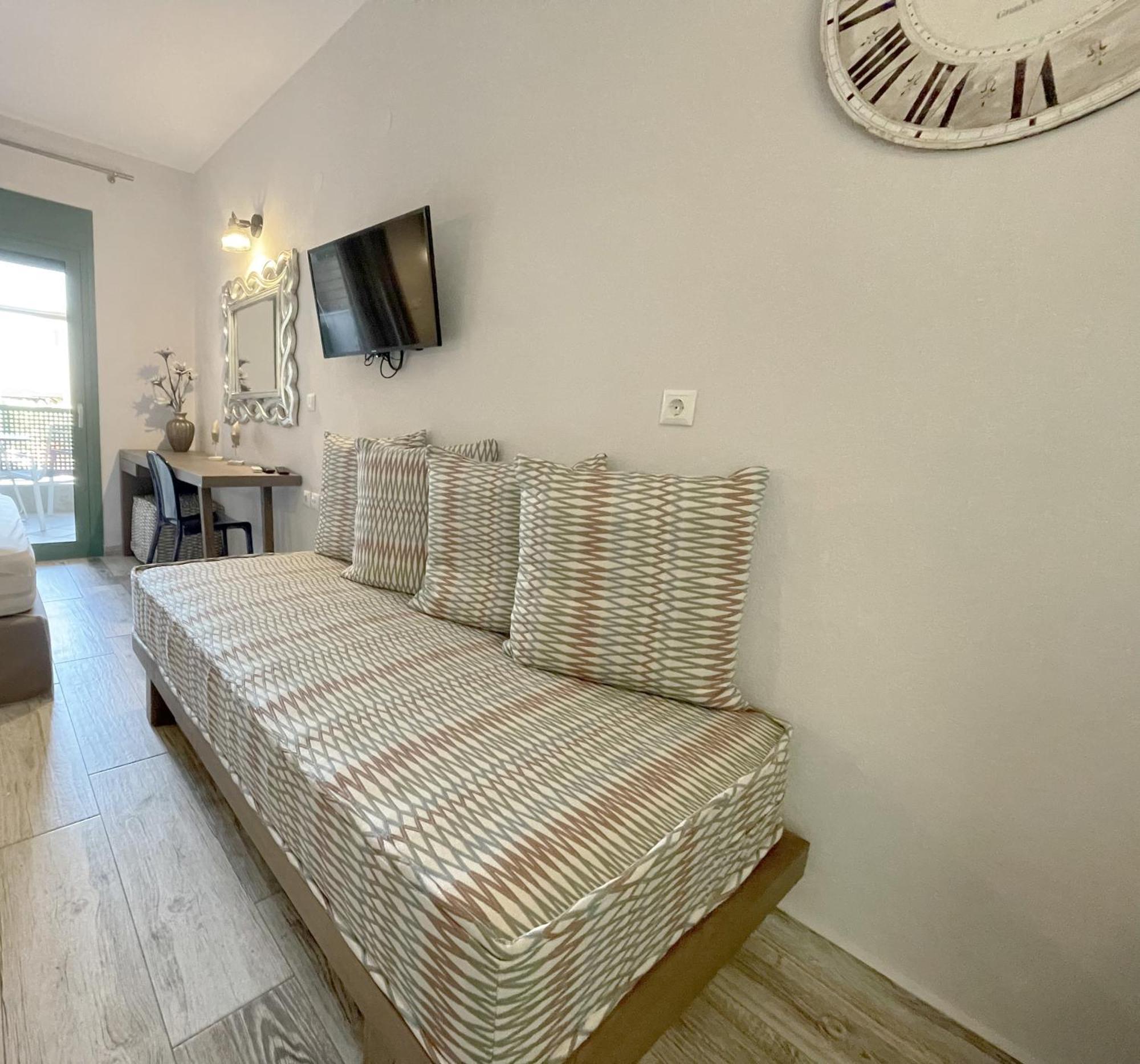 Alegria Suites Nikiti (Sithonia) Exterior foto
