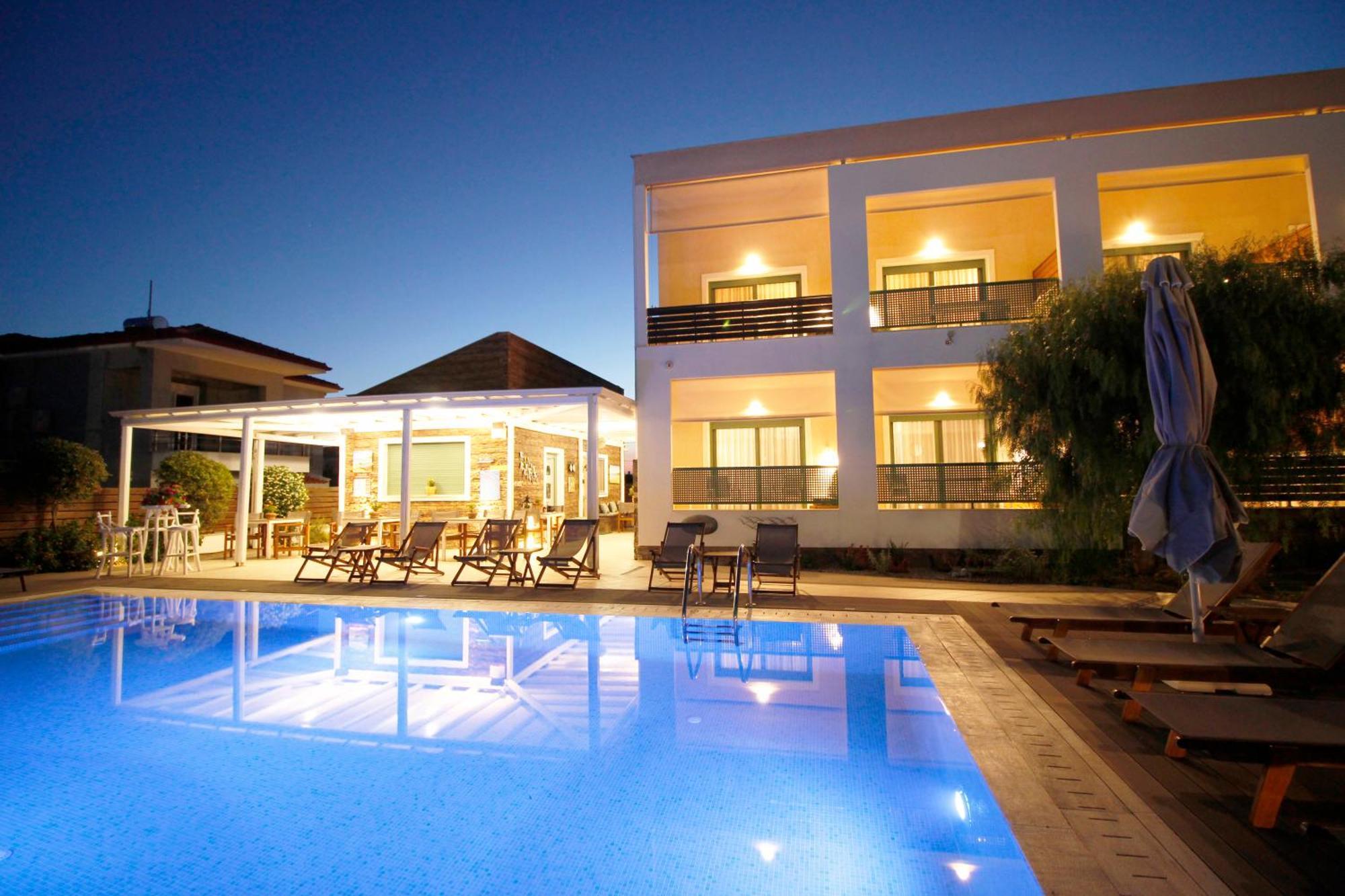 Alegria Suites Nikiti (Sithonia) Exterior foto